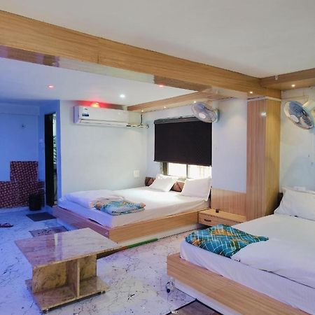 The Maheshwari Residency Hotel Ayodhya Ngoại thất bức ảnh