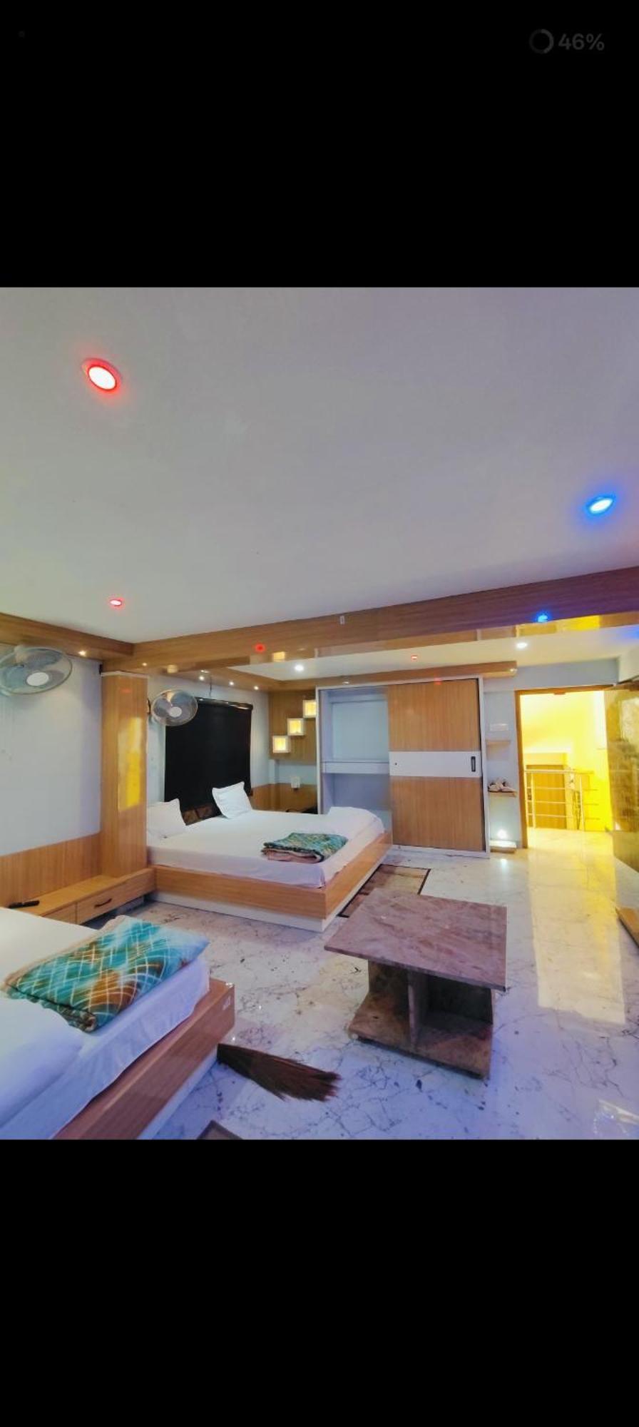 The Maheshwari Residency Hotel Ayodhya Ngoại thất bức ảnh